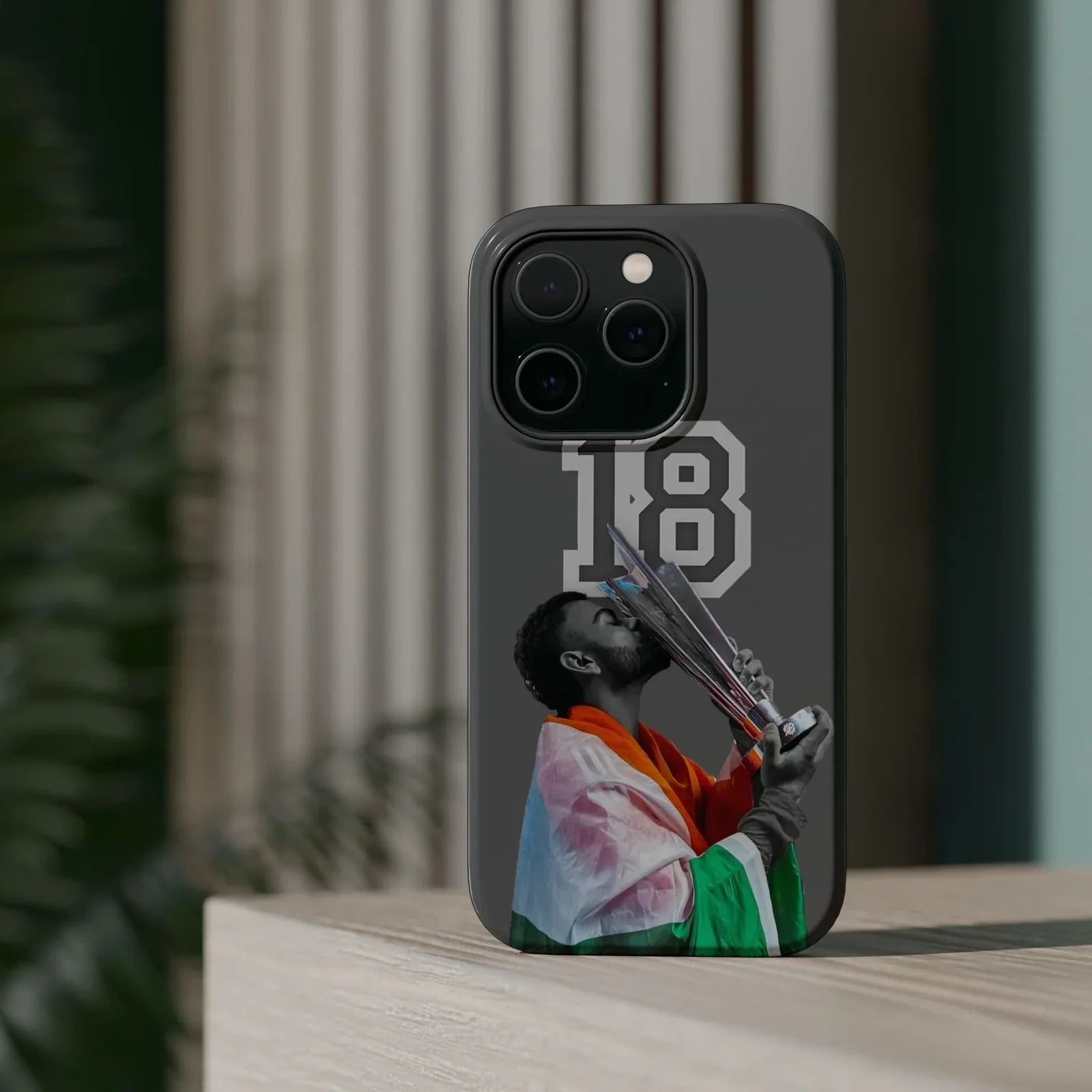 Virat Kohli 18 Phone Case - Seven Vybes