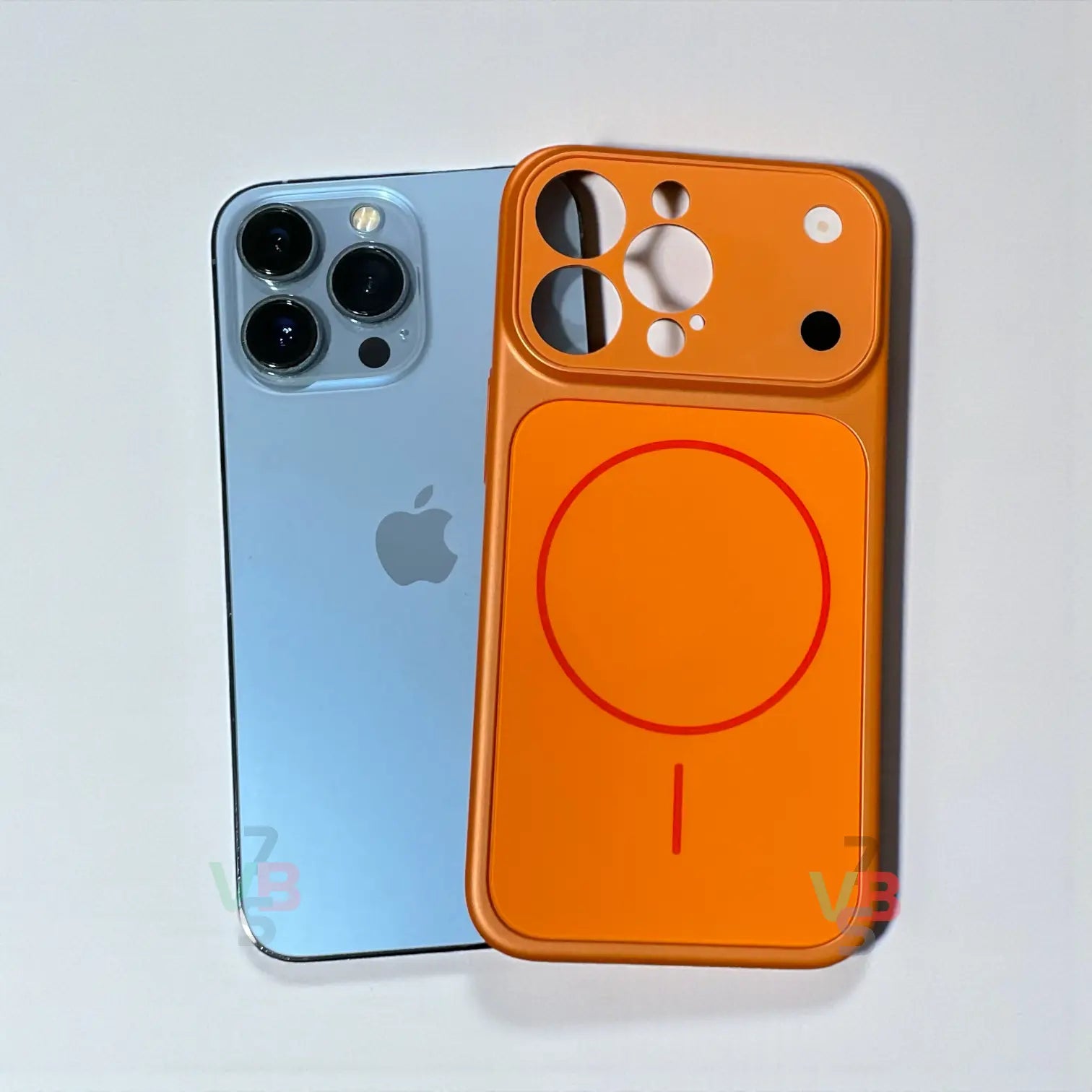 iPhone 17 Pro Style Convertible Case – Transform Any iPhone into 17 Pro/Pro Max Look